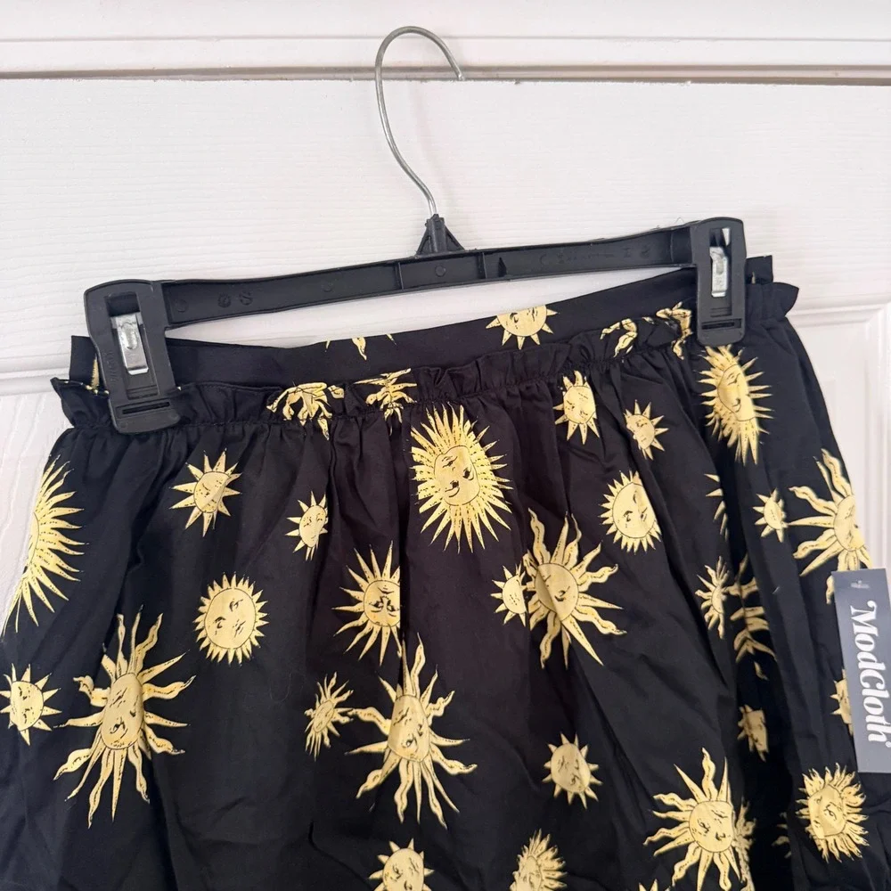 ModCloth Sun Celestial Print‎ Cotton A-Line Skirt Black Yellow Paperbag Waist 2